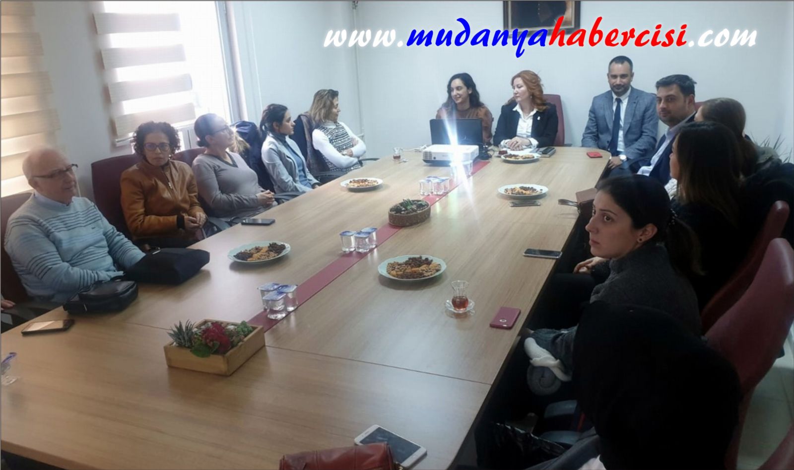 ECZACILAR SALIKLI HAYAT MERKEZNDE BULUTU