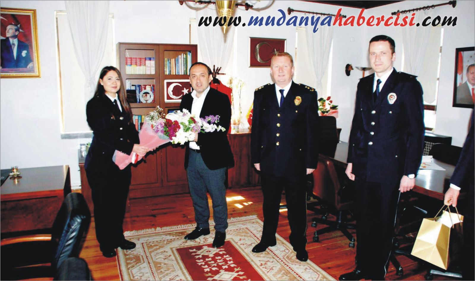 POLS HAFTASINA SESSZ KUTLAMA