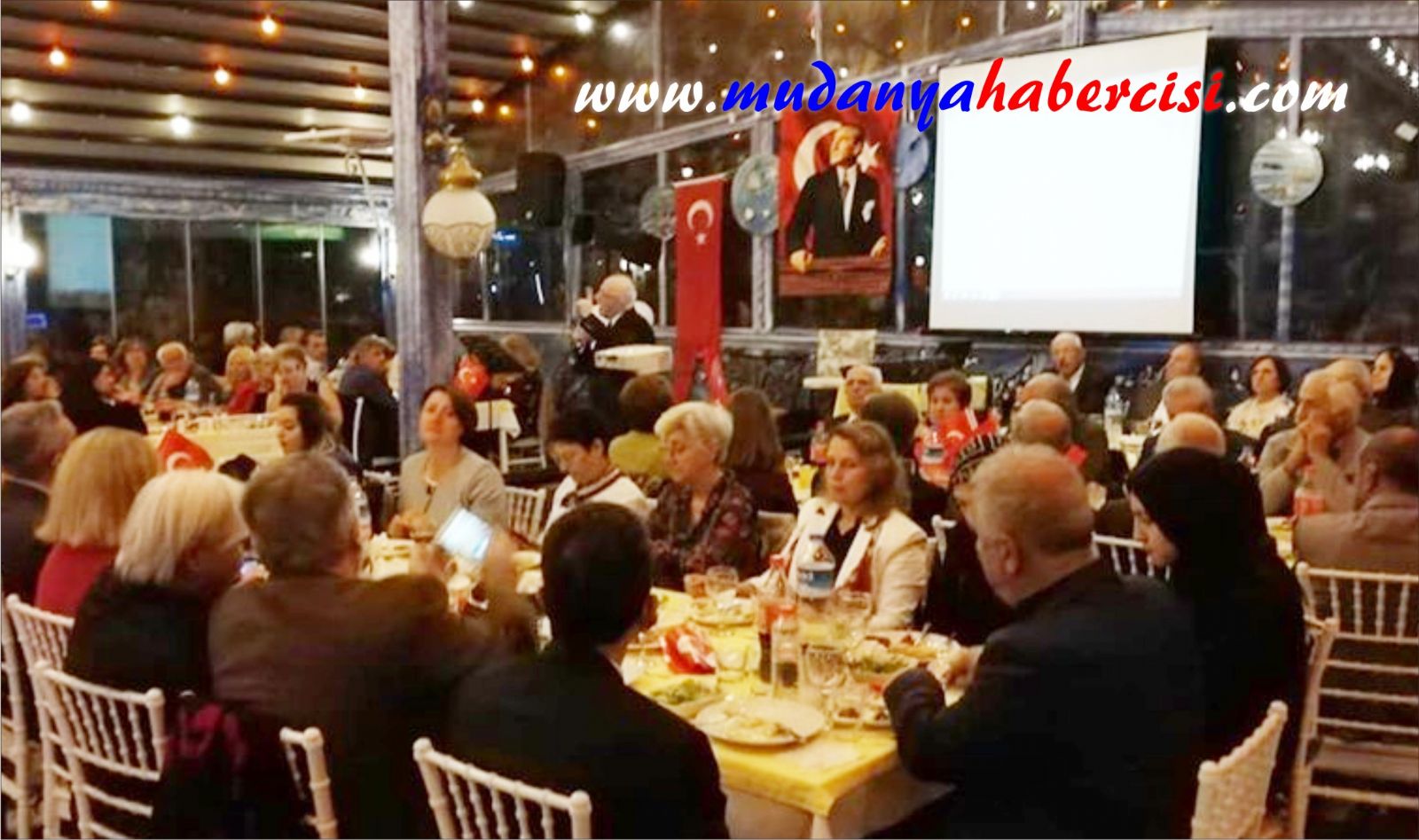 MUDANYA ADDDEN CUMHURYET KUTLAMASI