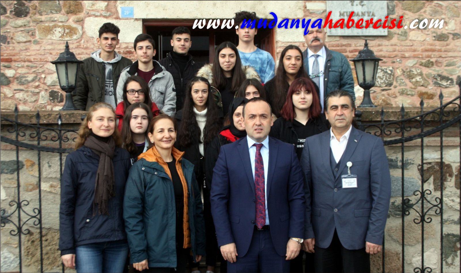 MODA TASARIM RENCLERNE AVRUPA STAJI