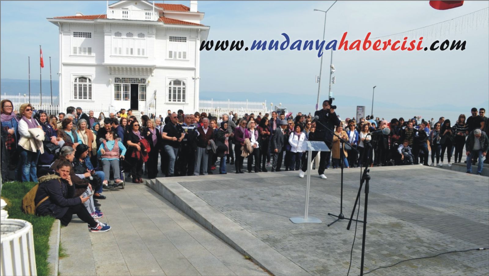 MUDANYALI KADINLAR SYAH KURDELE TAKTILAR