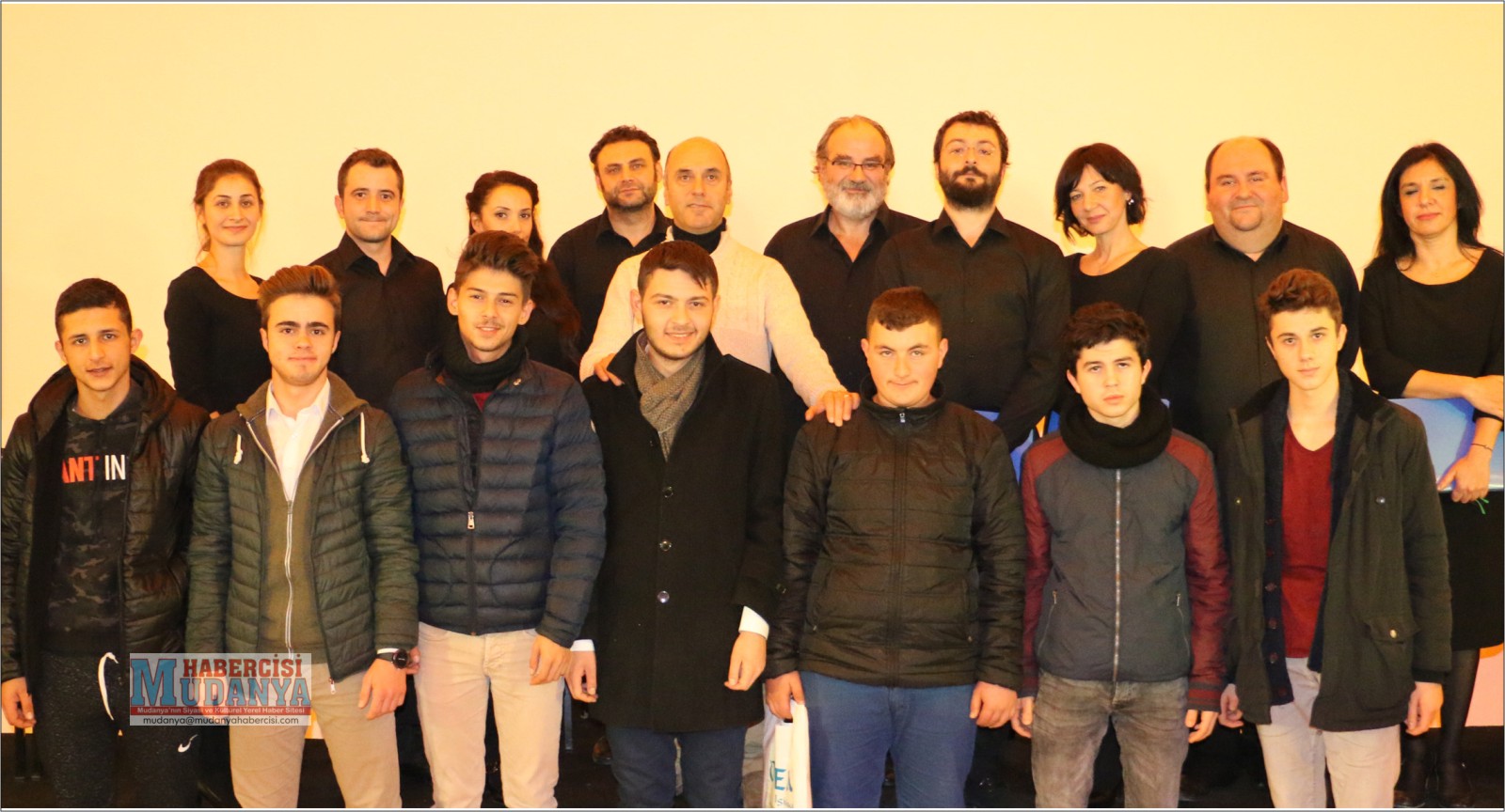 MEHMET AKF ERSOY, MUDANYADA SAYGIYLA ANILDI