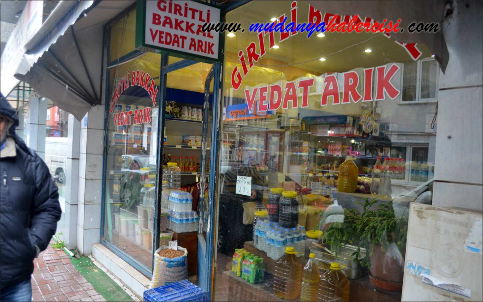 Z BIRAKAN ESNAFLARA MEKDERDEN VEFA PLAKET